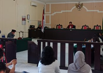 Suasana sidang, foto : alam/detak.media