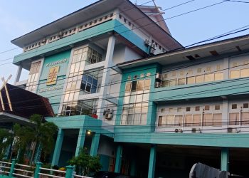 Kantor PLN Tanjungpinang, foto : detak.media