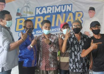 Paslon BERSINAR (Bersama Iskandar-Anwar) bersama pendukung, f : ist