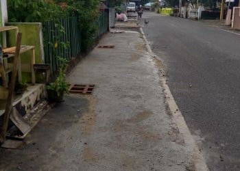 Proses Pengerjaan Pembuatan Penutup Parit Jl. Sultan Syahrir RT.02 RW.X Kel.Tanjungpinang Barat Kec.Tanjungpiang Barat