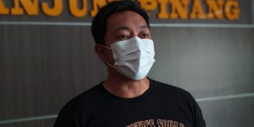 Kasat Narkoba Polres Tanjungpinang, AKP Ronny Burungudju, f : Mael/detak.media