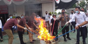 Pemusnahan barang bukti di Kejari Bintan, f : mael/detak.media