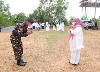 Walikota Tanjungpinang, Rahma seusai menggelar upacara peringatan hari santri nasional, f : ist
