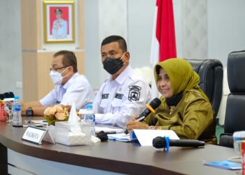Walikota Tanjungpinang, Rahma saat menerima kunjungan dari KONI Tanjungpinang, f : ist