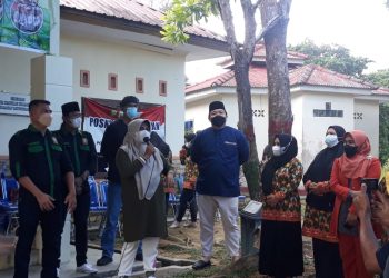 Walikota Tanjungpinang, Rahma saat menghadiri kegiatan sunatan masal yang digelar oleh Laskar Melayu Serumpun, f : ist