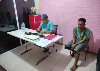 Tersangka Pencabulan terhadap anak penyandang disabilitas sat berada di kantor Satreskrim Polres Tanjungpinang, f : ist