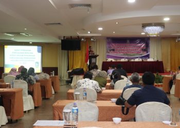 Kepala Dinas Perumahan dan Kawasan Pemukiman Kepri, Said Nursyahdu saat membuka Rapat Koordinasi di Pasifik Hotel Batam, foto : ist