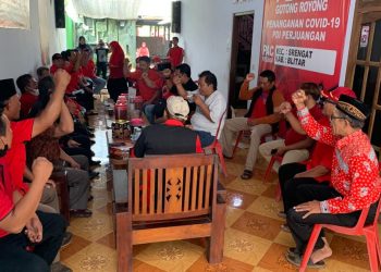 PAC pendukung Supriadi berdoa bersama sebelum fit and proper test digelar DPP PDIP di Jakarta pada besok (13/5/2022).