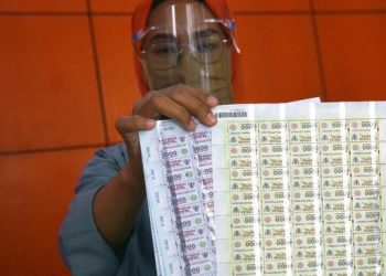 DJP bakal menarik bea meterai Rp10 ribu untuk pelanggan platform digital, termasuk belanja online di e-commerce. (ANTARA FOTO/FB Anggoro).