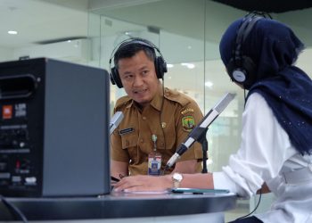 Sekdako saat Dialog di RRI Tanjungpinang, foto : ist