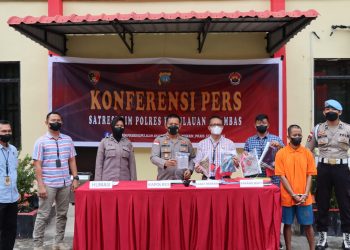 Kapolres Kepulauan Anambas, AKBP Syafrudin Semidang Sakti saat Konfrensi Pers, foto : ist