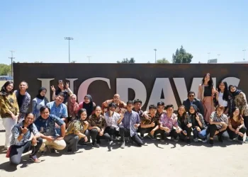 Sebanyak 25 mahasiswa Indonesia terpilih untuk mengikuti program beasiswa Indonesian International Student Mobility Award (IISMA) di University California (UC) Davis, Amerika Serikat. (ANTARA/HO-KJRI San Francisco)
