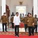Presiden Jokowi menerima anggota Bawaslu RI periode 2022-2027 di Istana Merdeka, Jakarta, pada Kamis (22/09/2022). (Foto: BPMI Setpres/Rusman)