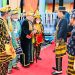 Presiden Jokowi dalam acara Penganugerahan Gelar Kehormatan Adat Kesultanan Buton La Ode Muhammad Lakina Bhawaangi yi Nusantara, di Baruga Keraton Kesultanan Buton, Kota Baubau, Sulawesi Tenggara, Selasa (27/09/2022). (Foto: BPMI Setpres/Kris)