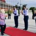 Ibu Iriana Joko Widodo didampingi Ibu Wury Ma’ruf Amin bertolak menuju Provinsi Sumatra Selatan melalui Pangkalan TNI AU Halim Perdanakusuma, Jakarta, Kamis (24/11/2022). (Foto: Humas Setkab/Muchlis Jr)