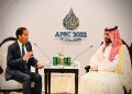 Presiden Jokowi bersama Perdana Menteri Arab Saudi MBS di sela penyelenggaraan KTT APEC di Queen Sirikit National Convention Center, Bangkok, Jumat (18/11/2022). (Foto: BPMI Setpres/Laily Rachev)