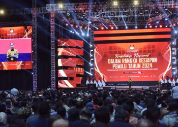 Presiden Jokowi memberikan pengarahan Pada Rapat Konsolidasi Nasional dalam rangka Kesiapan Pelaksanaan Tahapan Pemilu Serentak 2024, di Beach City Entertainment Center, Ancol, Jakarta, Jumat (02/12/2022) pagi. (Foto: Humas Setkab/Jay)