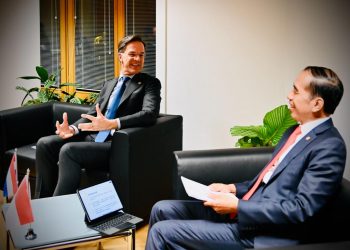 Presiden Jokowi melakukan pertemuan bilateral dengan PM Belanda Mark Rutte, di Gedung Europa, Brussels, Rabu (14/12/2022). (Foto: BPMI Setpres)