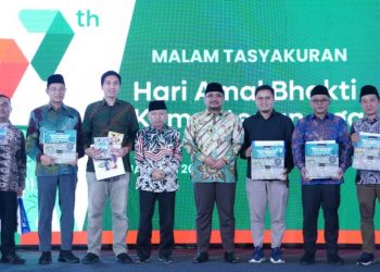 Launching tiga buku karya tim MCH 2022, foto: ist