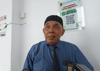 Caption: Penasihat Hukum Goey Taufik Ryan, Ahmad Drajat di PN Tanjungpinang, foto: Mael/detak.media