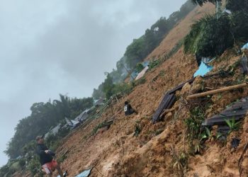 Tampak rumah warga terkena bencana tanah longsor (06/03/2023), foto : ist