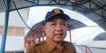 Kadishub Kepri, Junaidi di Pelabuhan SBP Tanjungpinang, foto: Mael/detak.media