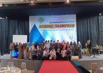 IKASMANSA dan Peserta Dialog Interaktif usai Foto Bersama, foto: Mael/detak.media