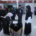 Wali Kota Tanjungpinang, Rahma saat menandatangani Surat Keputusan Pelantikan, didampingi Sekdako dan Kepala BKD, foto: ist/doc.prokompim/detak.media