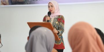 Ketua PKK Bintan, Hafizha Rahmadhani, saat memberikan sambutan, foto: ist/dok.pemkabbintan/detk.media
