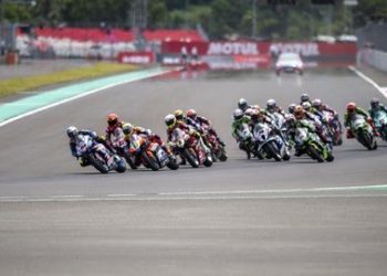 InJourney berencana menghapus ajang World Superbike (WSBK) dari Sirkuit Mandalika karena menyebabkan kerugian hingga Rp100 miliar. (ANTARA FOTO/M Agung Rajasa)