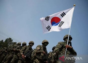 Ilustrasi - Marinir Korea Selatan mengambil bagian dalam latihan pendaratan amfibi gabungan korps marinir AS dan Korea Selatan di Pohang, Korea Selatan. ANTARA FOTO/REUTERS/Kim Hong-Ji/aww.