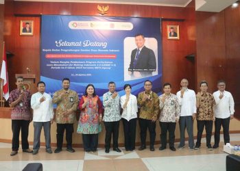 Kepala Badan Pengembangan Sumber Daya Manusia Industri (BPSDMI) Kemenperin, Masrokhan, saat foto bersama, foto: kemenperin.go.id