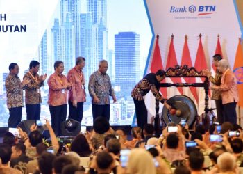 Presiden Jokowi membuka Munas XVII REI Tahun 2023, di Grand Ballroom Hotel Sheraton Gandaria City, Jakarta, Rabu (09/08/2023) pagi. (Foto: Humas Setkab/Jay)