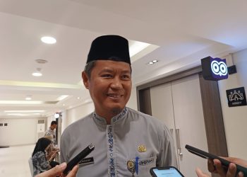 Sekretaris Daerah Tanjungpinang, Zulhidayat saat Diwawancarai, foto: Mael/detak.media