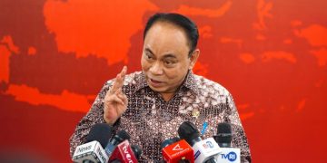 Menkominfo Budi Arie Setiadi memberikan keterangan pers di Kompleks Istana Kepresidenan, Jakarta, Jumat (13/10/2023), usai menghadap Presiden Jokowi. (Foto: BPMI Setpres)