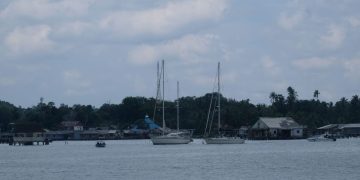 Sejumlah Kapal Yacht saat Berada di Perairan Pelantar II Tanjungpinang, foto: Mael/detak.media