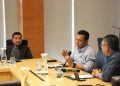 Gubernur Kepri, Ansar Ahmad saat rapat bersama dengan Deputi infrastruktur Kemenparekraf, Hariyanto dan Kadispar Kepri, Guntur Sakti, foto: ist/detak.media