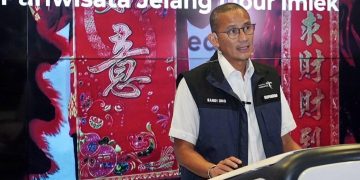 Menparekraf Sandiaga Salahuddin Uno saat The Weekly Brief With Sandi Uno di Jakarta, Senin (29/1/2024), foto: ist/kemenparekraf.go.id