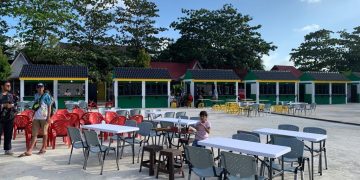 Tempat Wisata Kuliner Anjung Cahaya yang Terletak di Kawasan Tepi Laut Tanjungpinang, foto: Mael/detak.media