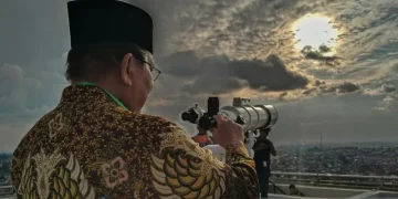 Kementerian Agama Sumsel lakukan rukyat hilal awal Ramadhan 1445 Hijriah di Palembang, Sumatera Selatan, Minggu (10/3/2024). ANTARA/M Imam Pramana/aa.
