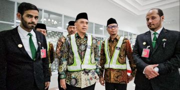 Wamenag tinjau keberangkatan jemaah di Embarkasi Solo, foto: Romadaniel/kemenag.go.id
