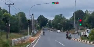 Kondisi Traffic Light Simpang Tugu Tangan Tanjungpinang saat Error, foto: Mael/detak.media