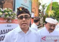 Wali Kota Denpasar I Gusti Ngurah Jaya Negara di Denpasar, Minggu (12/5/2024). ANTARA/Ni Luh Rhismawati.