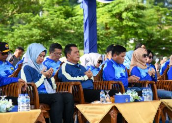 Gubernur Kepri Ansar Ahmad saat