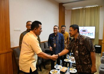 Gubernur Ansar saat Bertemu Wantimpres, foto: ist/detak.media