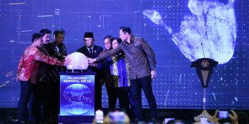 Pemerintah resmi meluncurkan Geoportal Kebijakan Satu Peta 2.0 dan White Paper One Map Policy (OMP) Beyond 2024 di St. Regis Jakarta, Kuningan, Jakarta Selatan, Kamis (18/07/2024). (Foto; Humas Setkab/Djay)