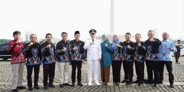 Syauqul Muhibbin bersama kepala OPD pendamping di pelantikan kepala daerah serentak, Kamis (20/2/2025).